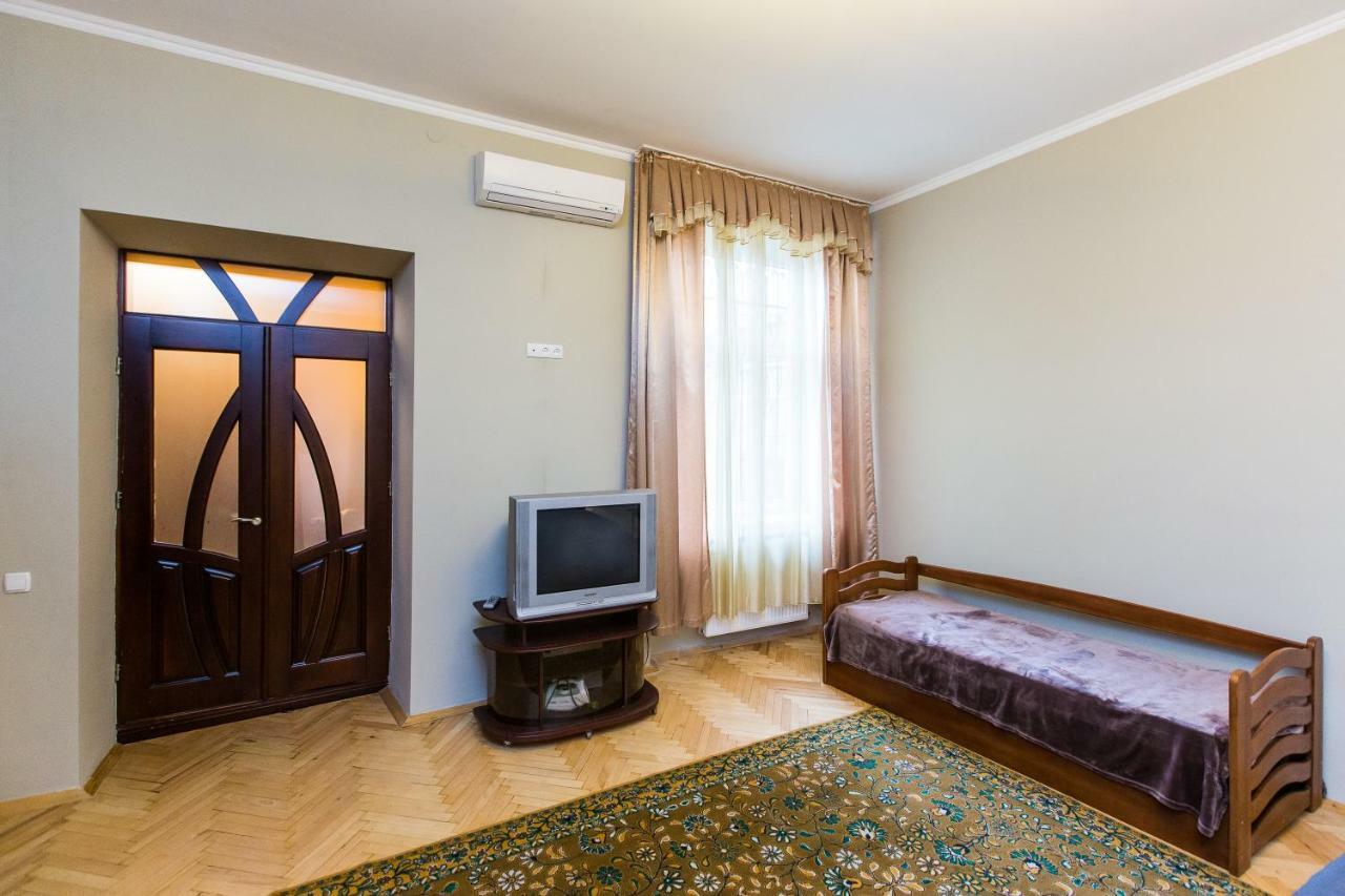 Apartments On Sholom Aleichem Та Ще Варіант Поруч إلفيف المظهر الخارجي الصورة