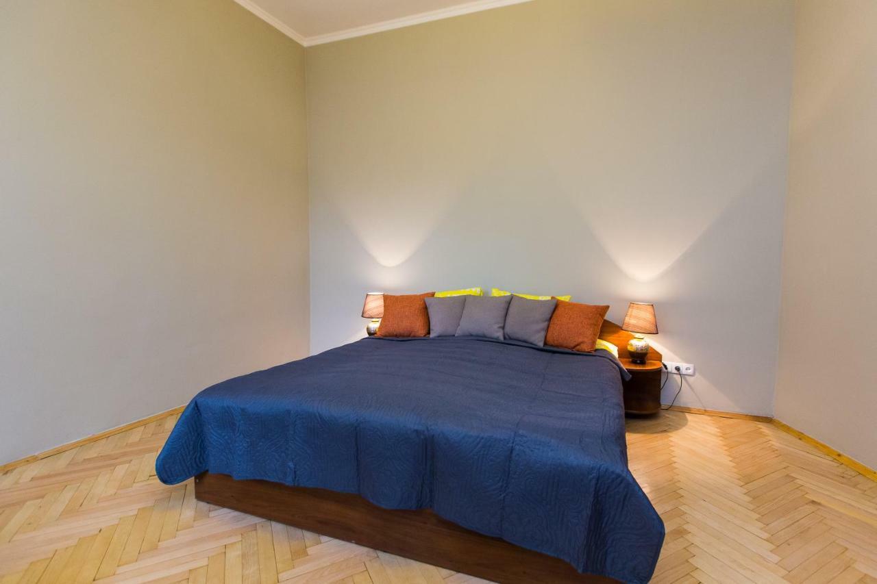 Apartments On Sholom Aleichem Та Ще Варіант Поруч إلفيف المظهر الخارجي الصورة